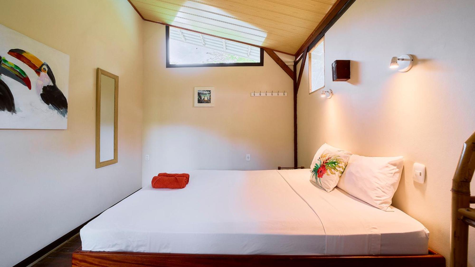 Cabinas Montesol Puerto Viejo de Talamanca Екстер'єр фото