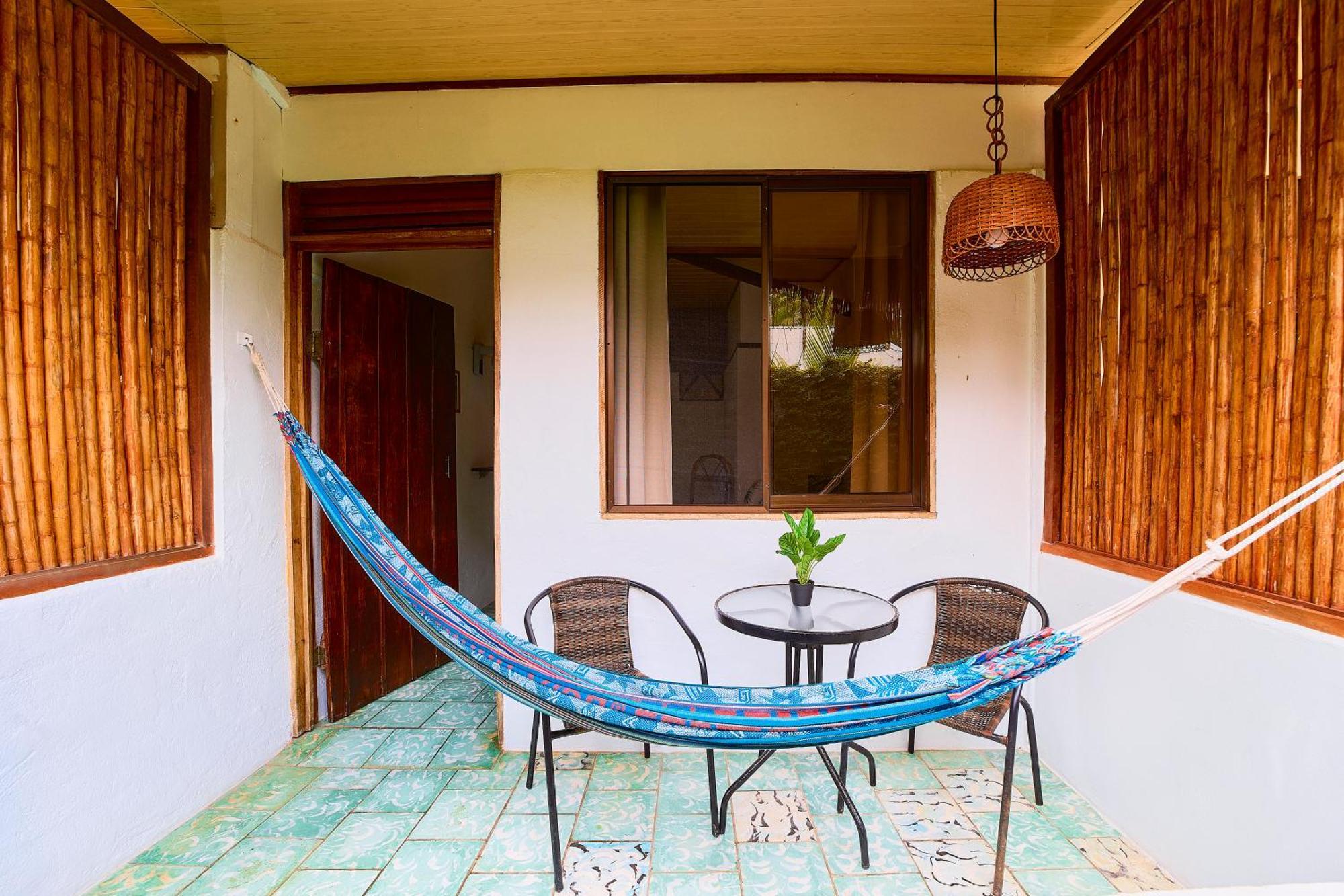 Cabinas Montesol Puerto Viejo de Talamanca Екстер'єр фото