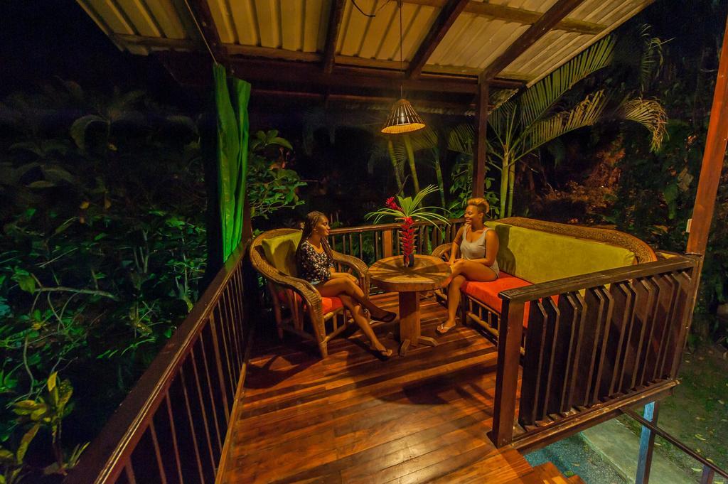 Cabinas Montesol Puerto Viejo de Talamanca Екстер'єр фото